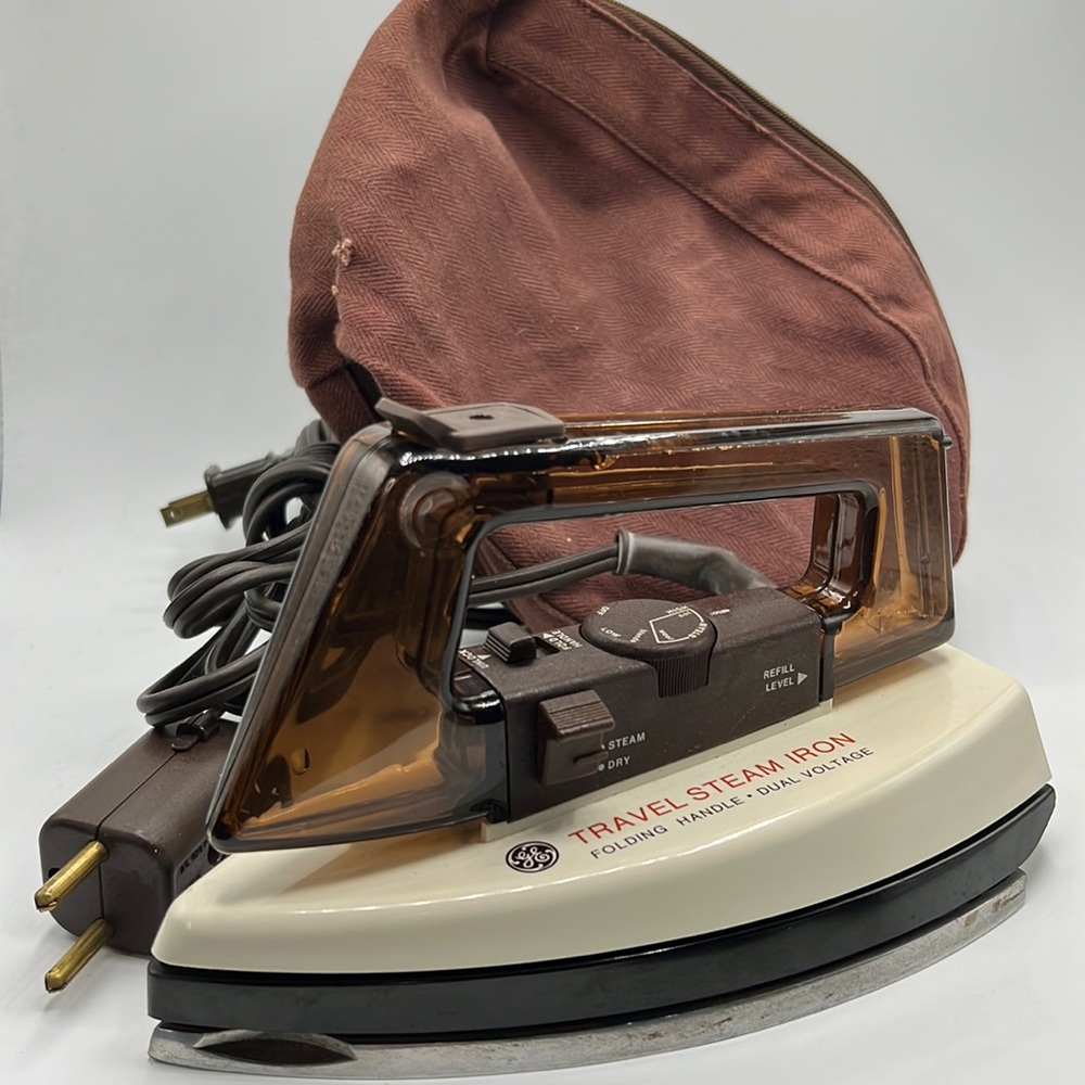 GE Travel Steam Iron Dual Voltage